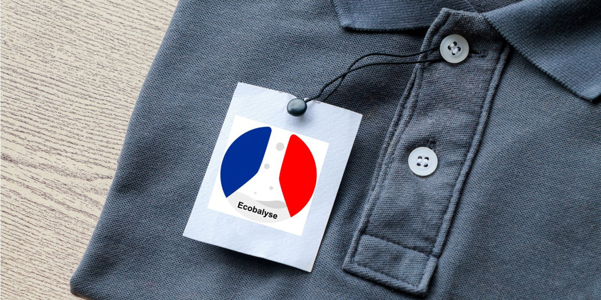 t-shirt avec un logo ecobalyse