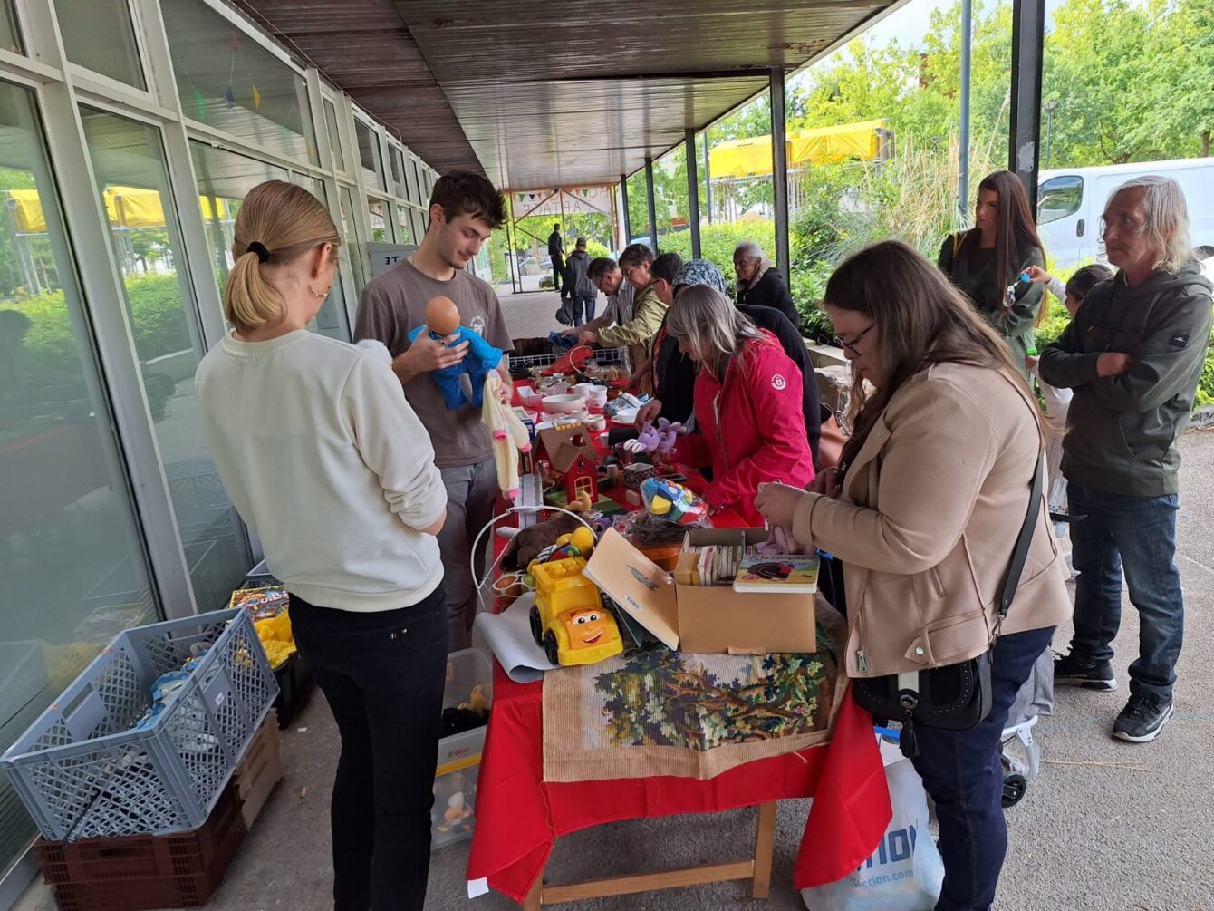 actions solidaire : la distrib'